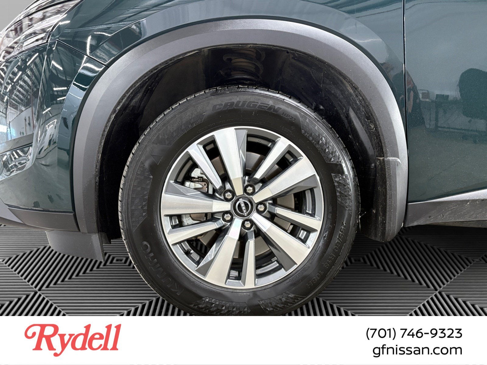 2024 Nissan Pathfinder SL 4WD