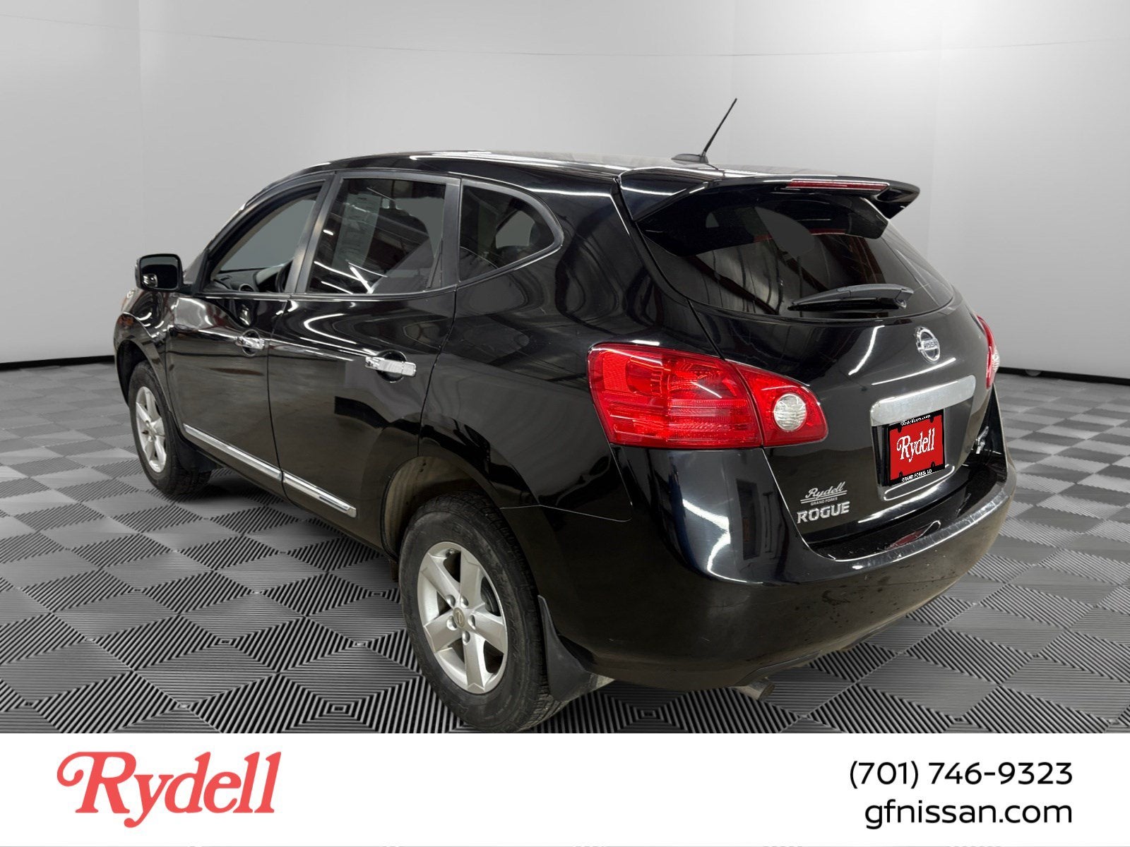 2013 Nissan Rogue S