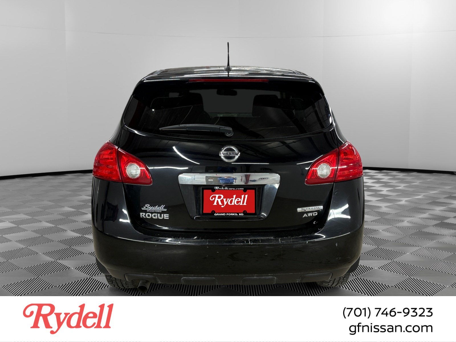 2013 Nissan Rogue S