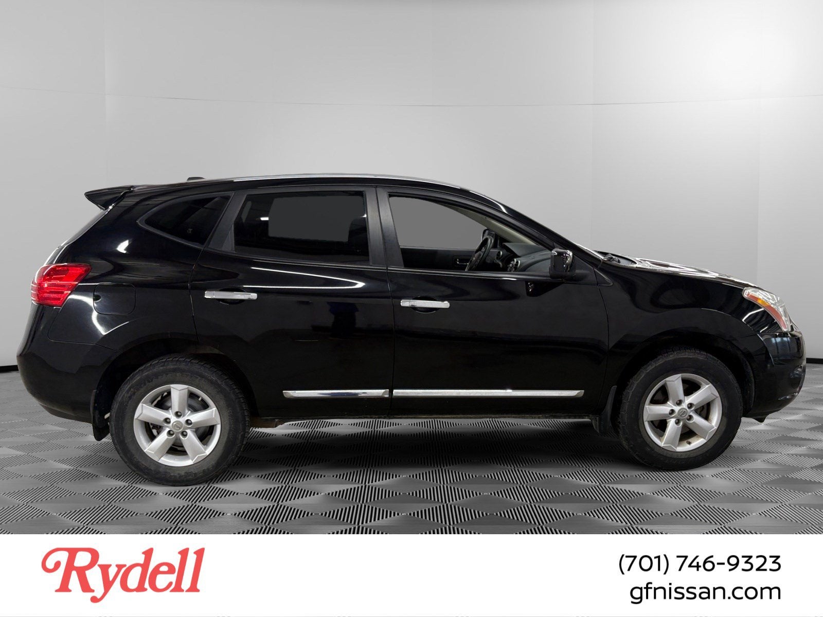 2013 Nissan Rogue S