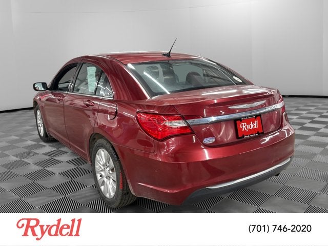 2013 Chrysler 200 LX