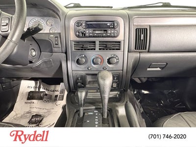 2004 Jeep Grand Cherokee Laredo