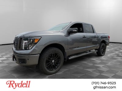 2019 Nissan Titan SL