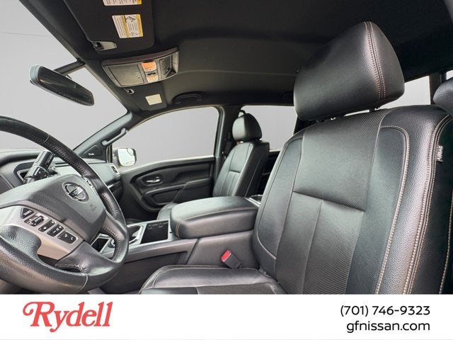 2019 Nissan Titan SL