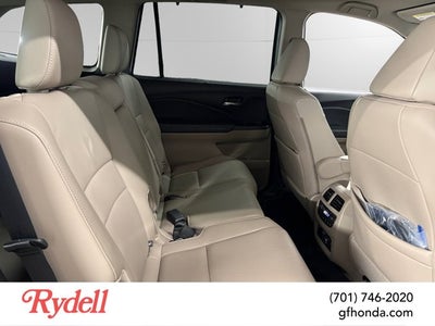 2019 Honda Pilot Touring 8-Passenger
