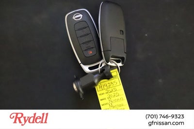 2025 Nissan Murano SL