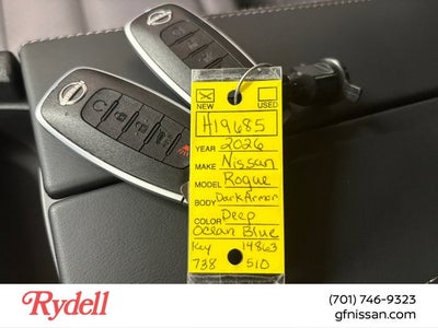 2026 Nissan Rogue Dark Armor