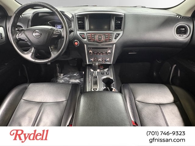 2020 Nissan Pathfinder SL