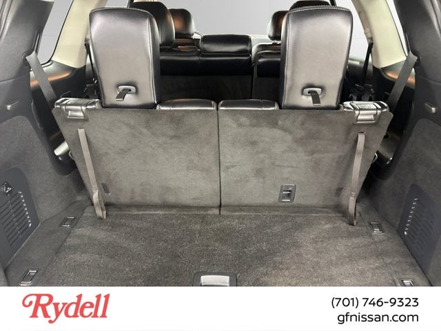 2020 Nissan Pathfinder SL