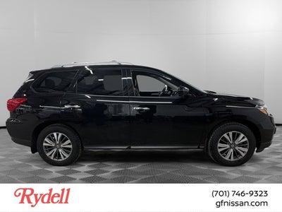 2020 Nissan Pathfinder SL