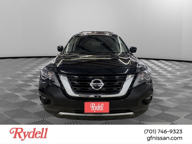 2020 Nissan Pathfinder SL