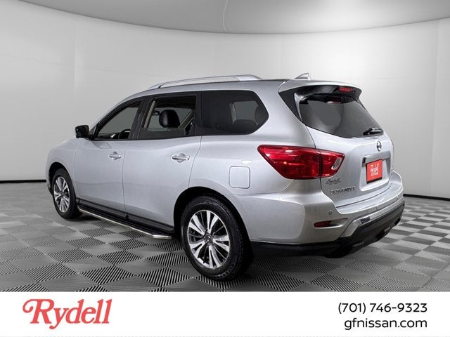 2019 Nissan Pathfinder SL