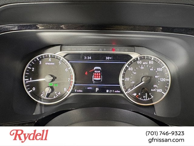 2025 Nissan Pathfinder SL