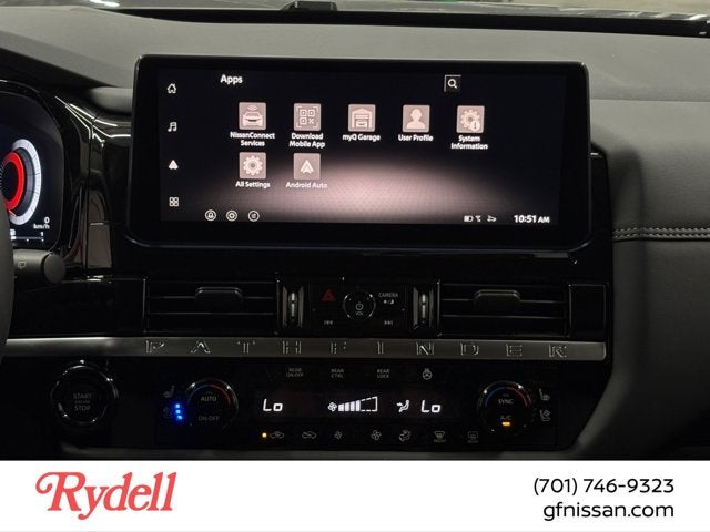 2026 Nissan Pathfinder Platinum