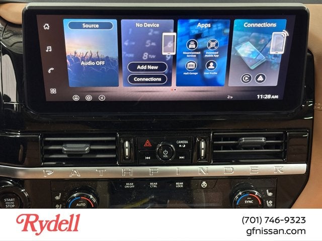 2026 Nissan Pathfinder Platinum