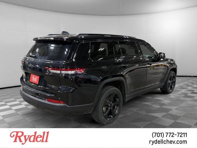 2022 Jeep Grand Cherokee L Altitude
