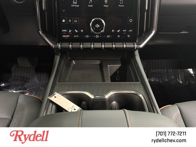 2026 GMC Acadia AWD AT4