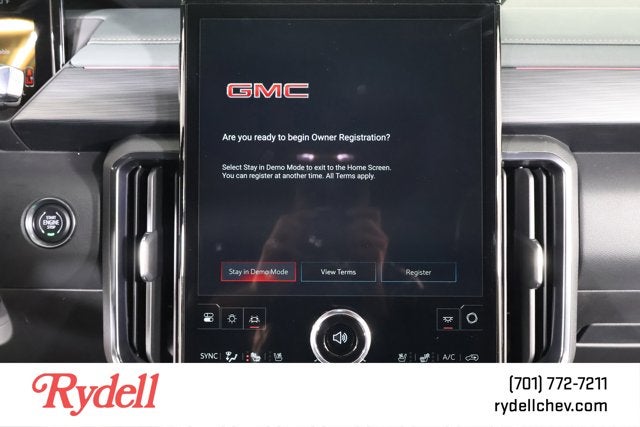 2026 GMC Acadia AWD AT4