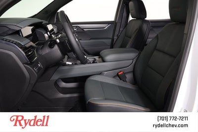 2026 GMC Acadia AWD AT4