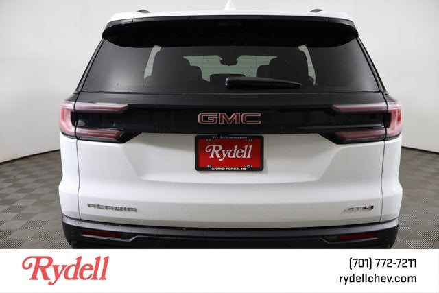 2026 GMC Acadia AWD AT4