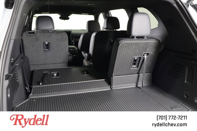 2026 GMC Acadia AWD AT4