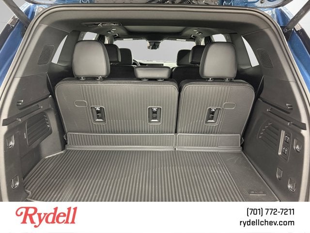 2026 GMC Acadia AWD Denali