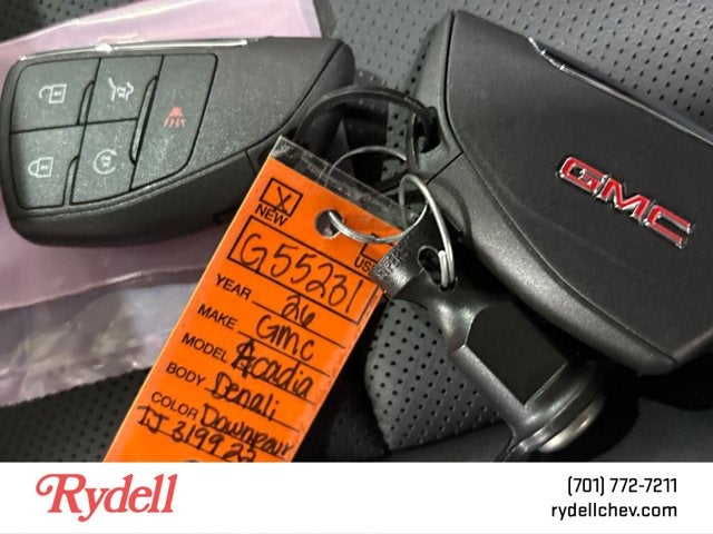 2026 GMC Acadia AWD Denali