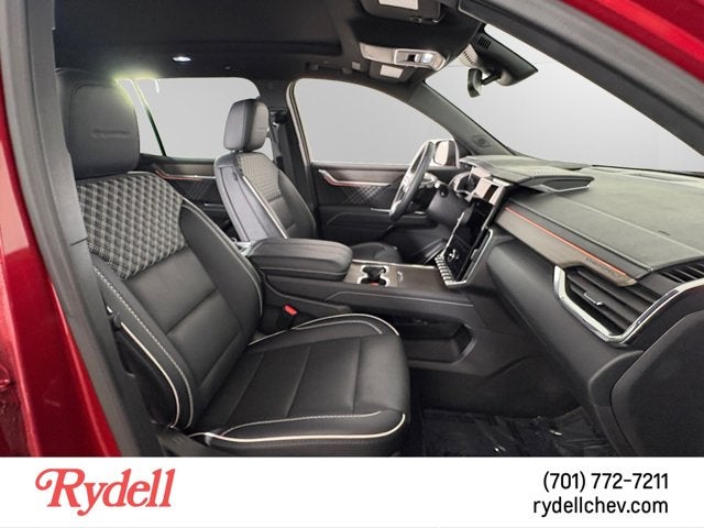 2025 GMC Acadia AWD Denali