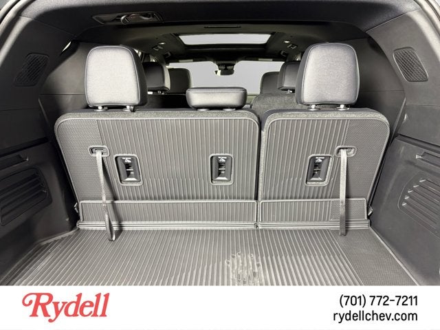 2026 Chevrolet Traverse AWD LT