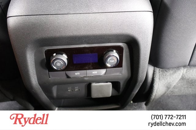 2026 Chevrolet Traverse AWD LT