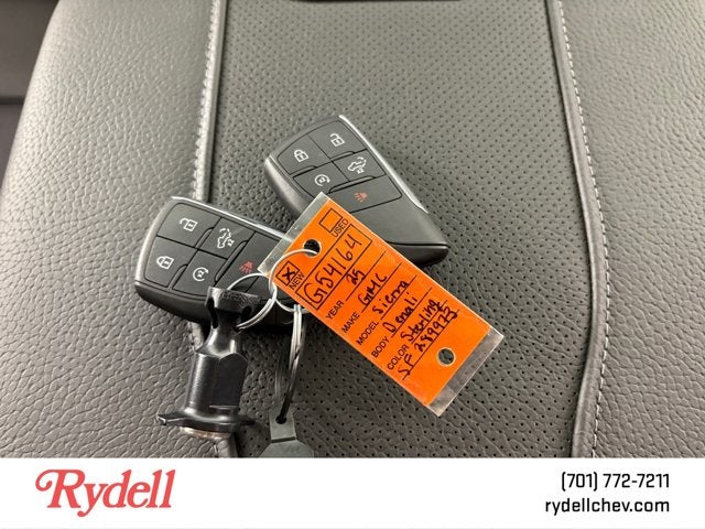 2025 GMC Sierra 2500HD Denali