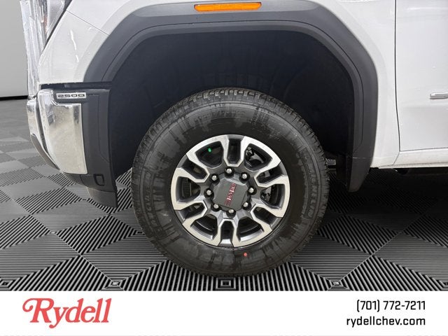 2026 GMC Sierra 2500HD SLE