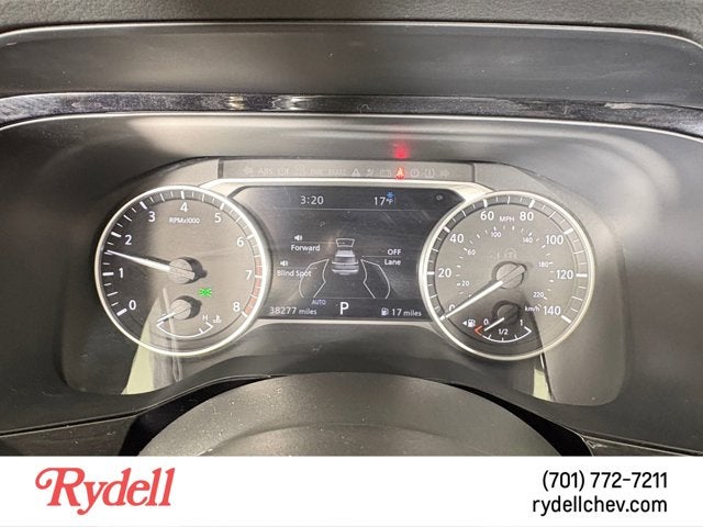 2023 Nissan Pathfinder SL