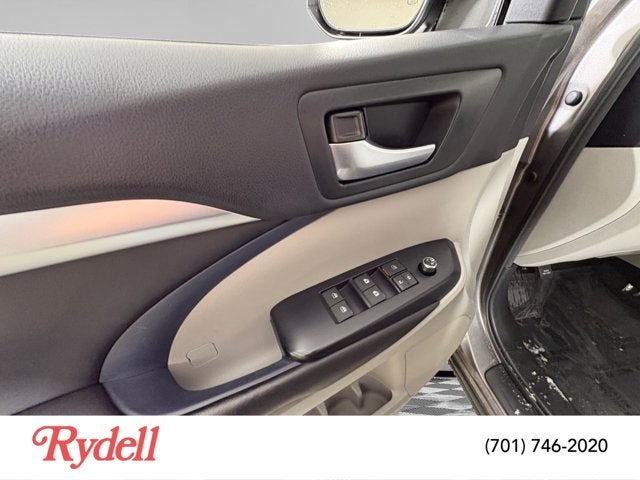 2016 Toyota Highlander XLE