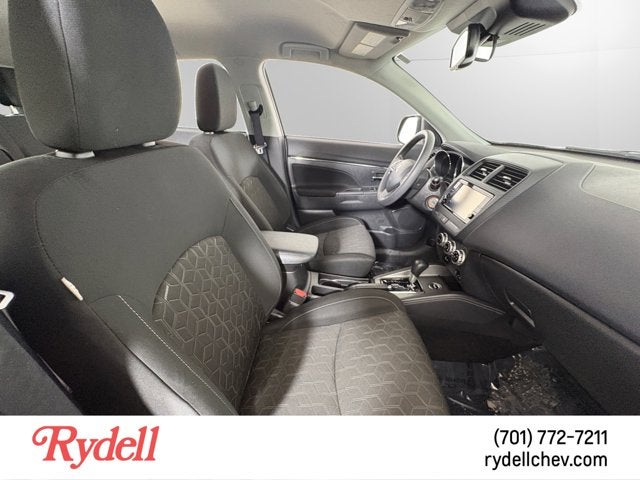 2024 Mitsubishi Outlander Sport ES