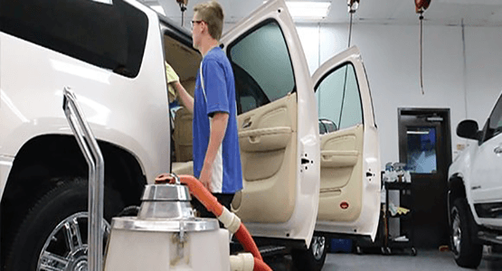 Detail Technician cleaining